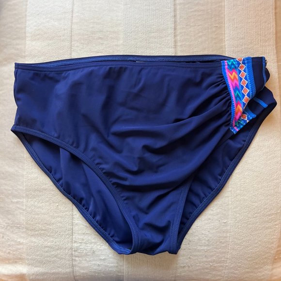 Sale! NEW Sunflair Aztack Bikini Set Blue with a hint of color & Blue beads Med - Picture 9 of 11